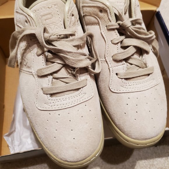 Fila Sage Green Shoes - Picture 4 of 7